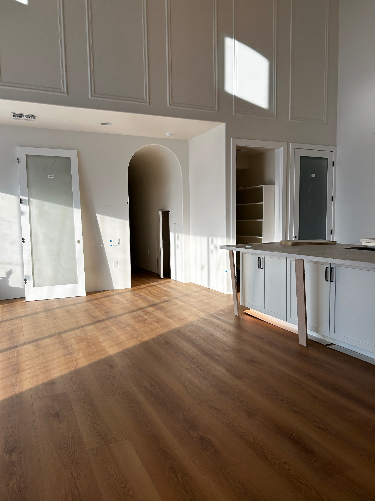 Modern kitchen LVP install